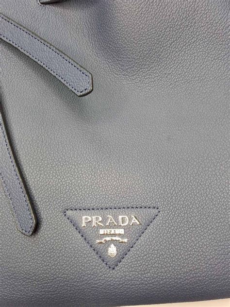 prada τσαντα μαυρη|prada greece clothing.